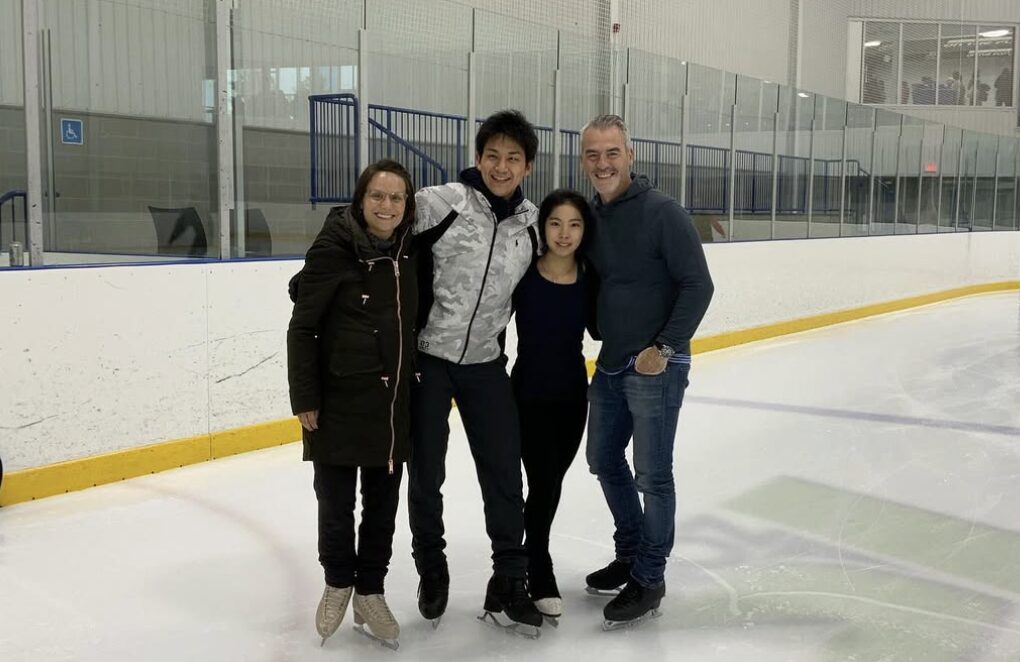 2019年9月りくりゅうペアがカナダ・オークビルで本格的に活動をスタートした時の記念すべき写真